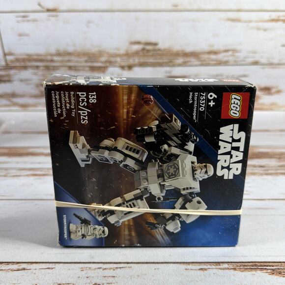 LEGO 75370 Star Wars Stormtrooper Mech 138pcs Open New Box Damage - Picture 1 of 2